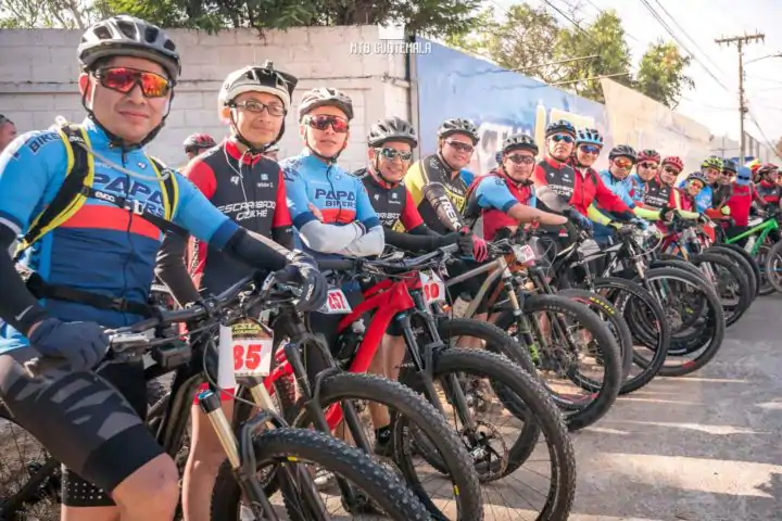 Over 300 riders were present for the 9th edition of the Travesía de Los Cuchumatanes.  huehuetenango, Guatemala