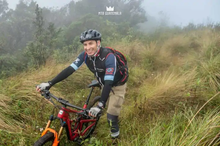 Valle Escondido Adventure MTB Tour.  Chimaltenango, Guatemala