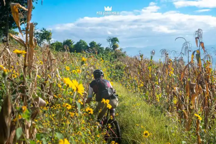 Valle Escondido Adventure MTB Tour.  Chimaltenango, Guatemala