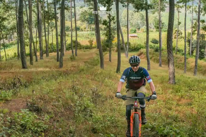 Valle Escondido Adventure MTB Tour.  Chimaltenango, Guatemala
