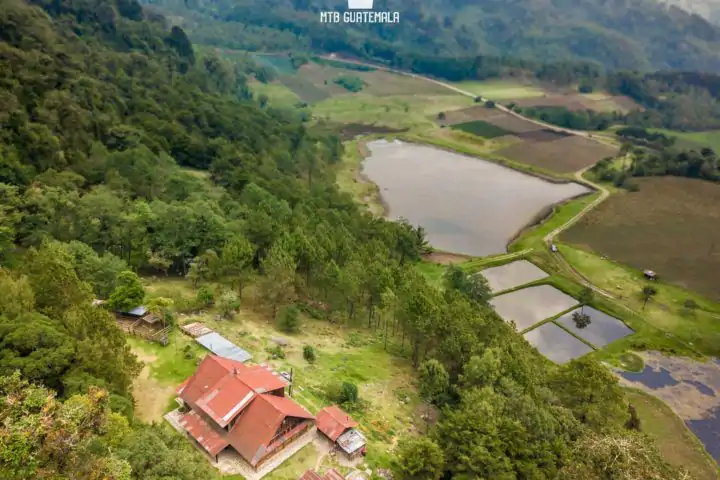 Laguna Chichoy Tecpán Chimaltenango, Guatemala