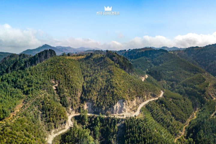 Bicicleta de montaña en Las Nubes Guatemala