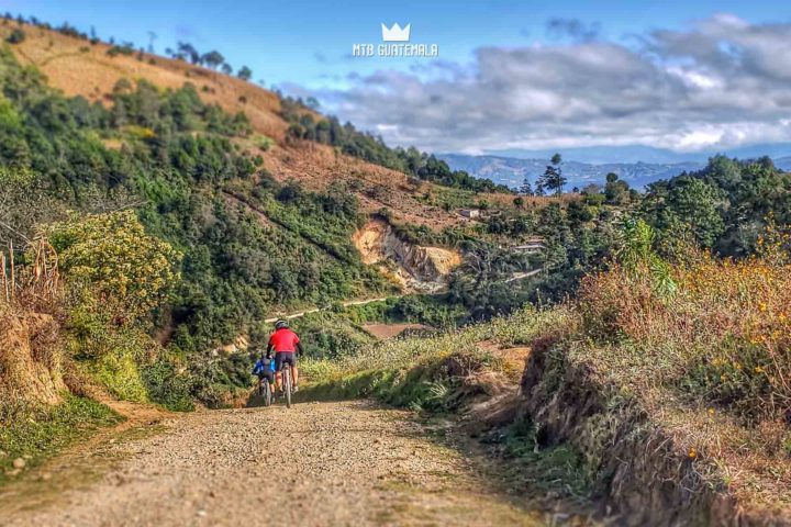 Bicicleta de montaña en Comalapa