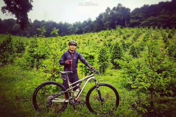 Mountain Biking at Finca Espinero