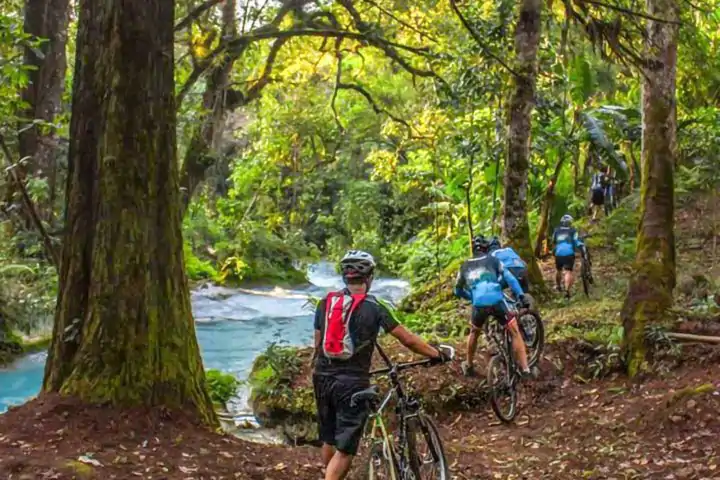 Travesia Rio Azul