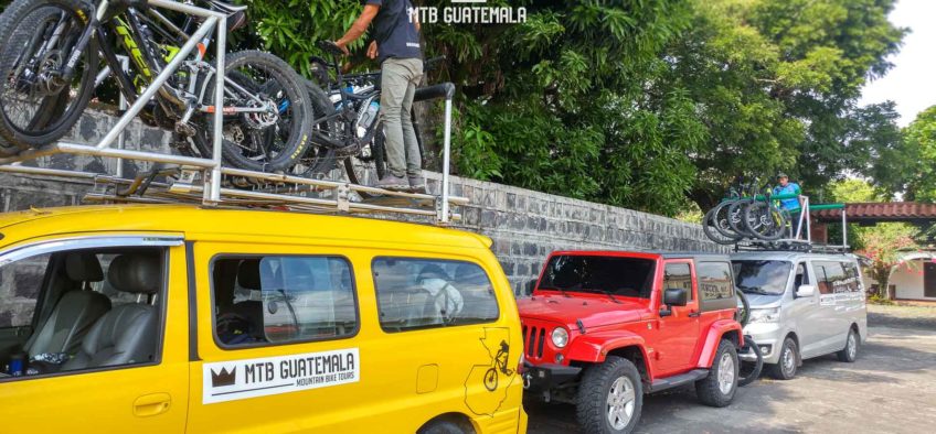 Tour en bicicleta de montaña Cumbre al mar