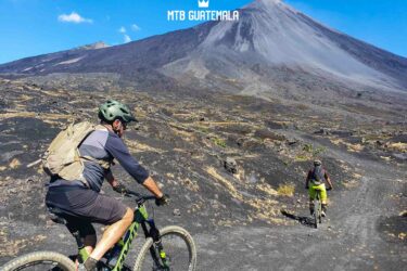 8 de febrero – Volcán de Pacaya Enduro (Un día)