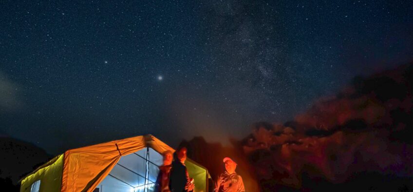 Instalación de Carpa Glamping MTB Guatemala